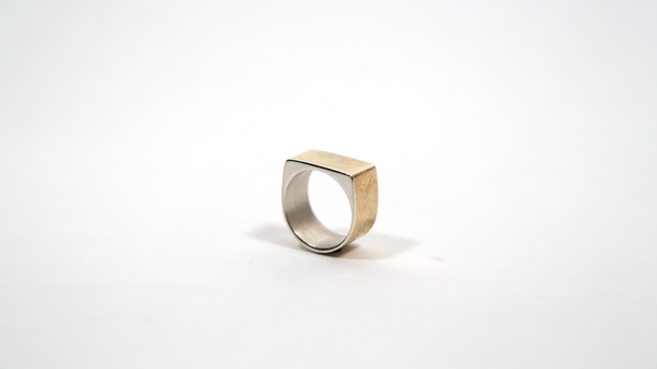 Brass Top Finger Square