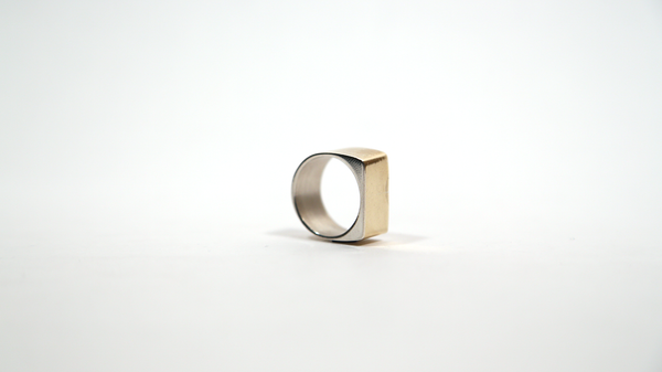 Brass Top Finger Square